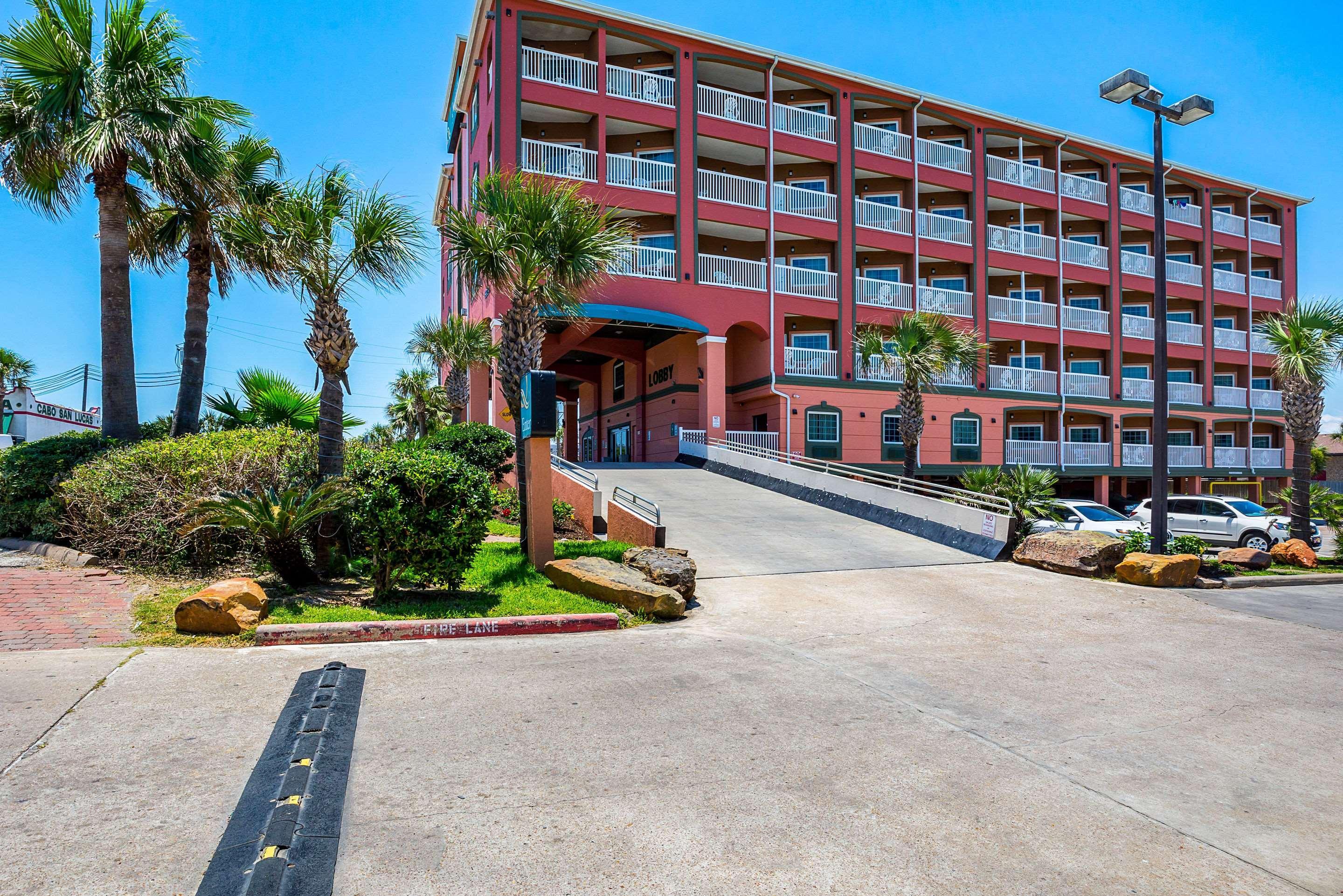 Quality Inn & Suites Galveston - Beachfront Exterior foto